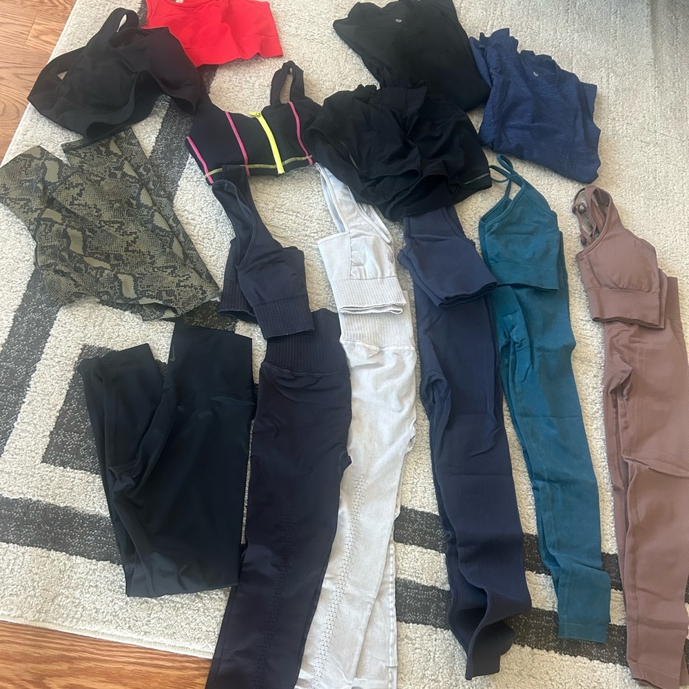 Women’s workout bundle XS